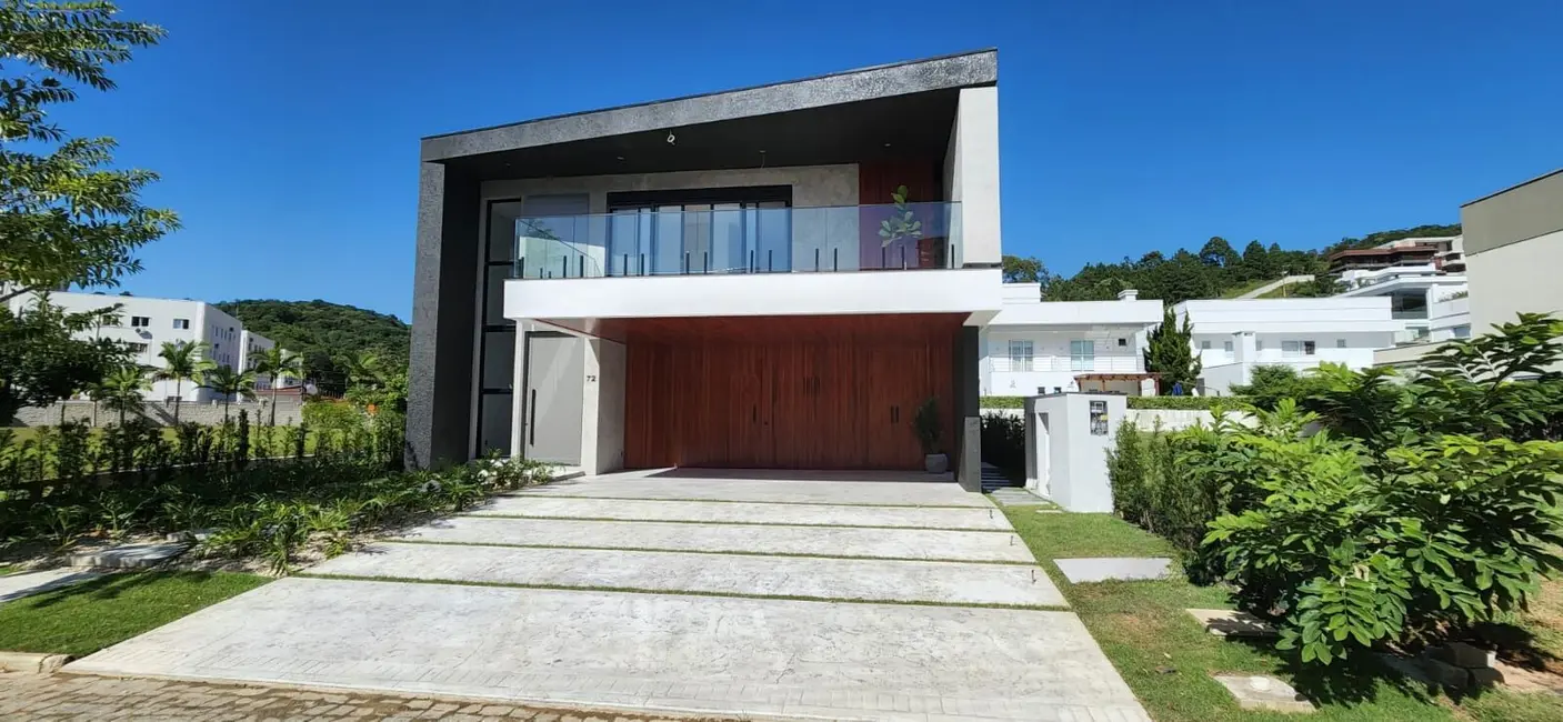 Foto 2 de Casa de Condomínio com 5 quartos à venda, 450m2 em Itajai - SC