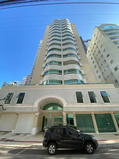 Foto 1 de Apartamento com 3 quartos à venda, 98m2 em Pioneiros, Balneario Camboriu - SC