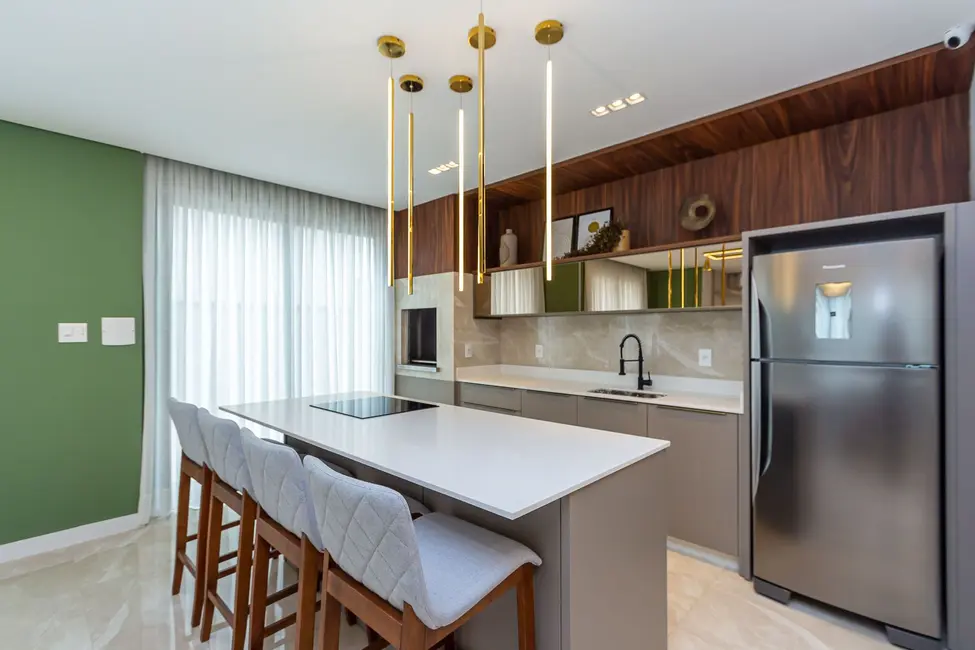 Foto 3 de Apartamento com 3 quartos à venda, 238m2 em Pioneiros, Balneario Camboriu - SC