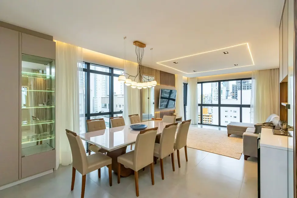 Foto 1 de Apartamento com 3 quartos à venda, 238m2 em Pioneiros, Balneario Camboriu - SC