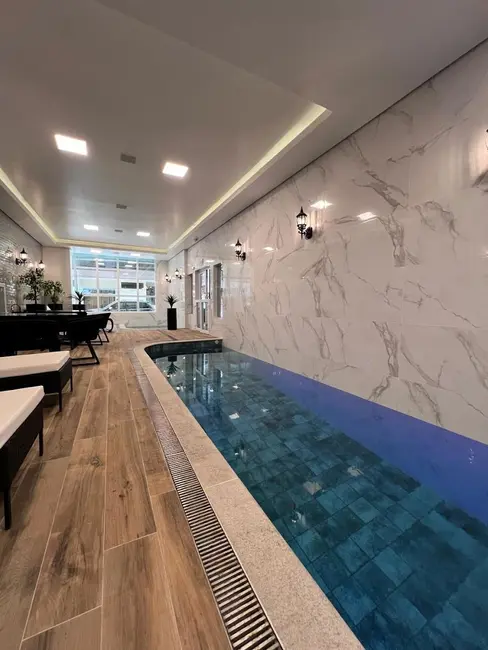 Foto 3 de Apartamento com 4 quartos à venda, 150m2 em Meia Praia, Itapema - SC