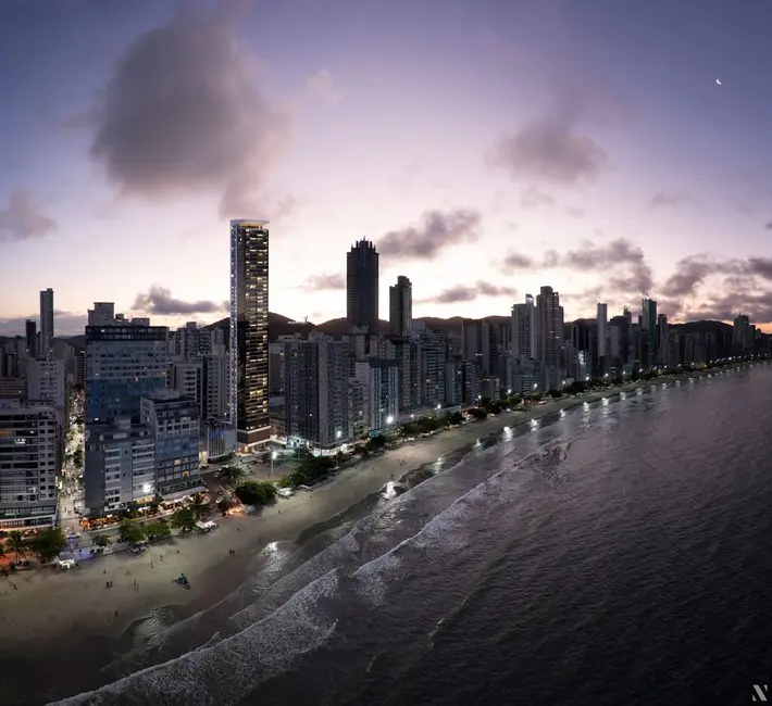 Apartamento à venda, 200m2 em Centro, Balneario Camboriu - SC - imagem 3 Foto 3 de Apartamento à venda, 200m2 em Centro, Balneario Camboriu - SC