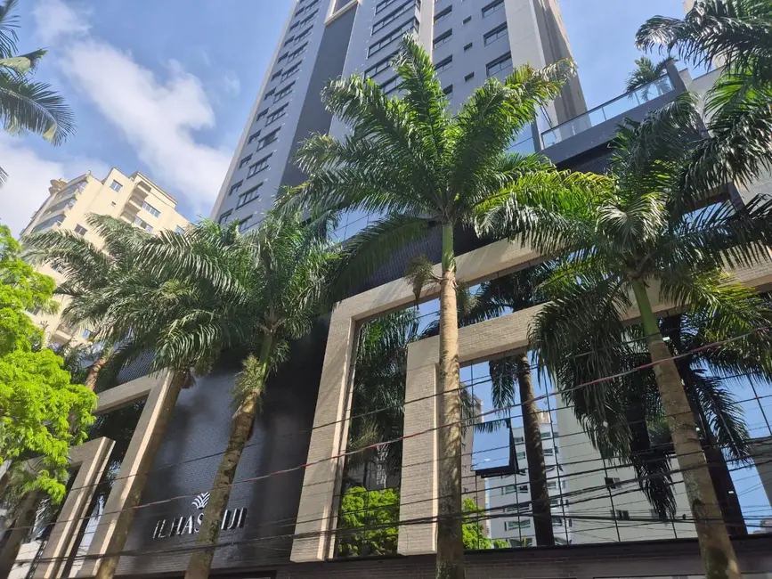 Apartamento com 3 quartos à venda, 191m2 em Centro, Balneario Camboriu - SC - imagem 4 Foto 4 de Apartamento com 3 quartos à venda, 191m2 em Centro, Balneario Camboriu - SC