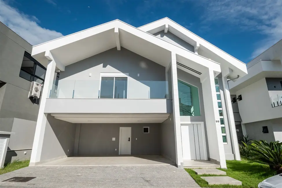 Foto 2 de Casa de Condomínio com 5 quartos à venda, 450m2 em Ariribá, Balneario Camboriu - SC