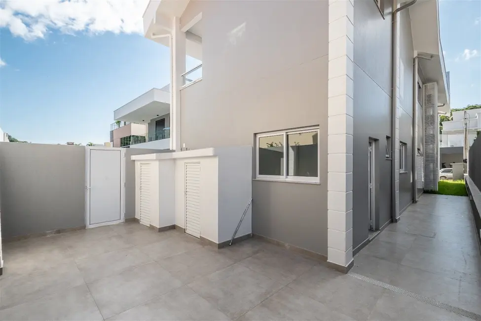 Casa de Condomínio com 5 quartos à venda, 450m2 em Ariribá, Balneario Camboriu - SC - imagem 7 Foto 7 de Casa de Condomínio com 5 quartos à venda, 450m2 em Ariribá, Balneario Camboriu - SC