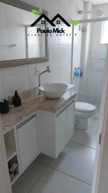 Foto 4 de Apartamento à venda em Porto Belo - SC