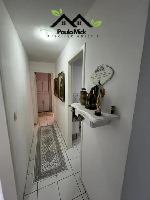 Foto 8 de Apartamento à venda em Meia Praia, Itapema - SC