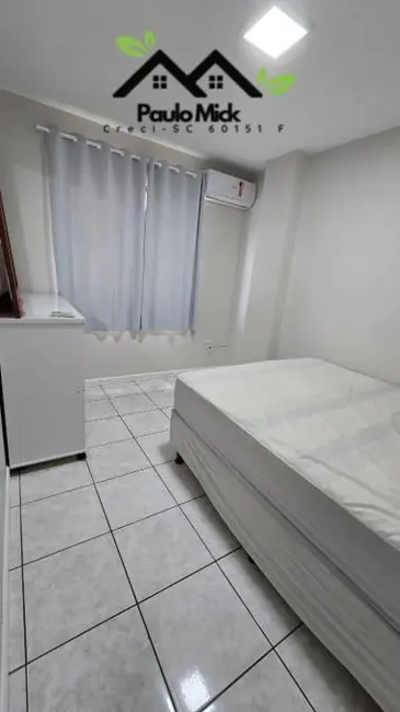 Foto 4 de Apartamento à venda em Meia Praia, Itapema - SC