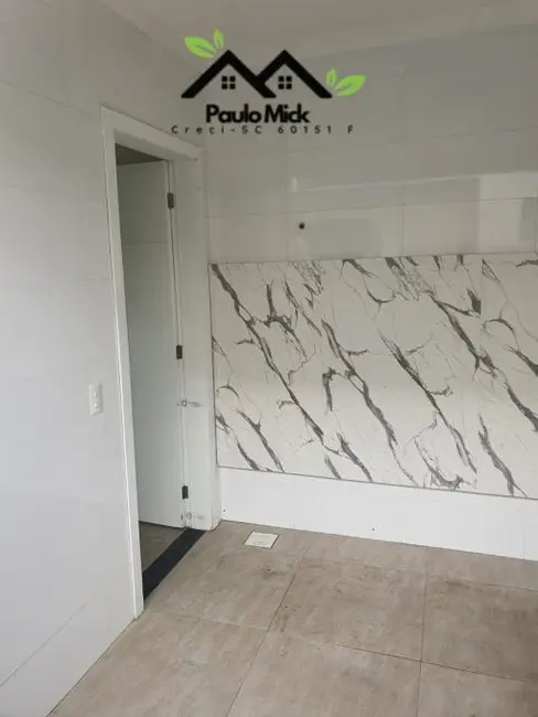 Foto 2 de Sobrado à venda em Porto Belo - SC