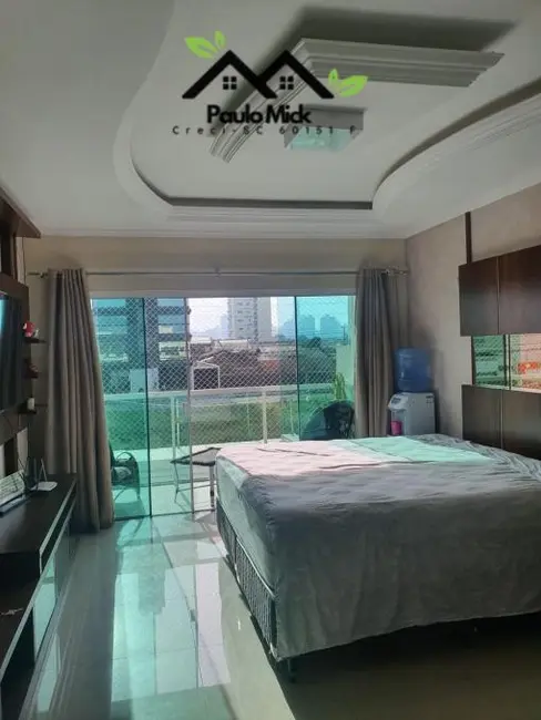 Foto 9 de Sobrado à venda em Porto Belo - SC