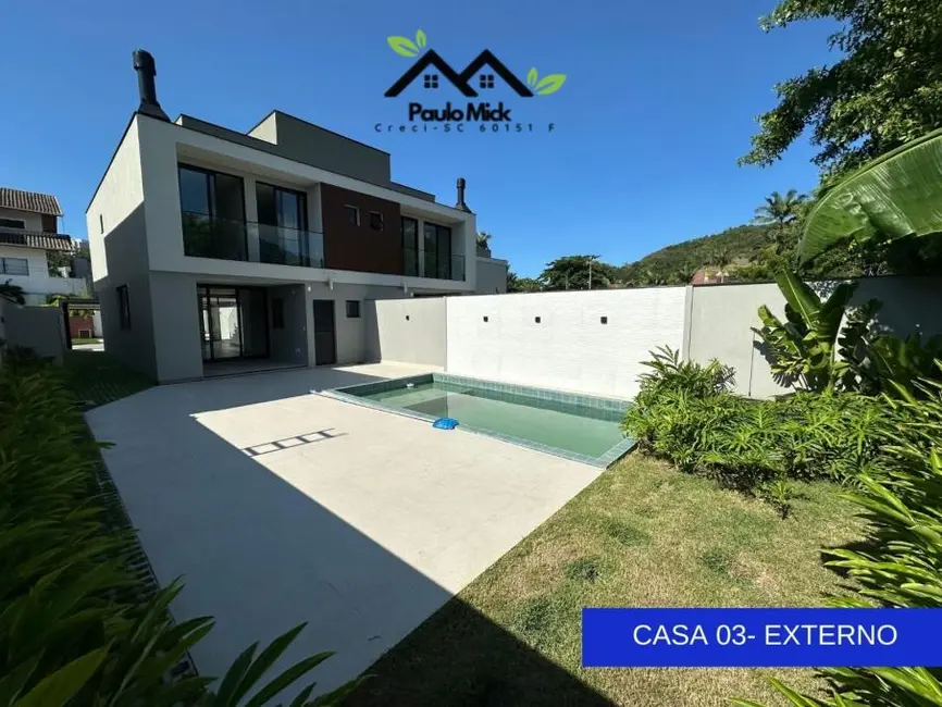 Foto 1 de Apartamento à venda em Porto Belo - SC
