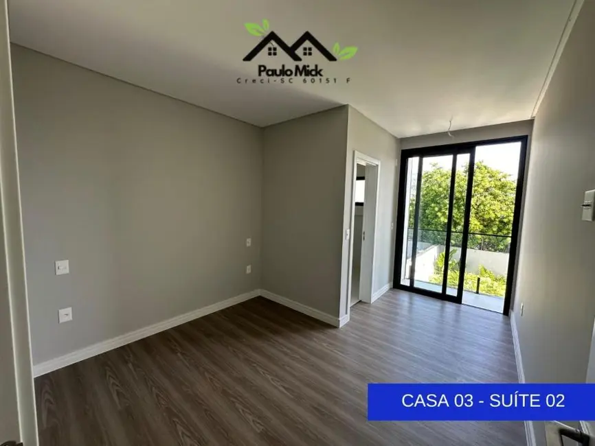 Foto 8 de Apartamento à venda em Porto Belo - SC