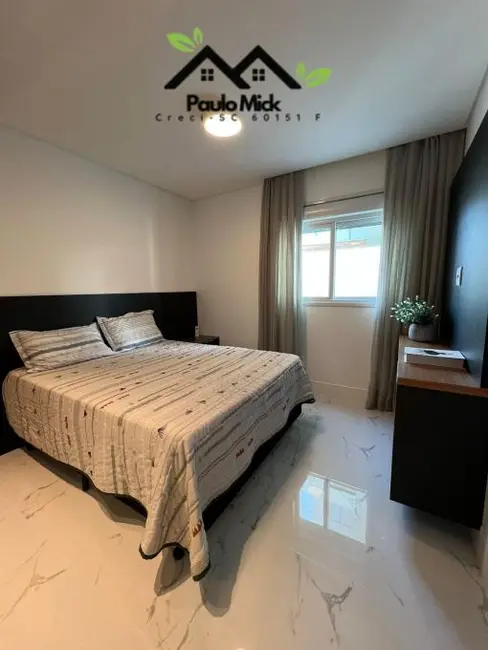 Foto 11 de Apartamento à venda em Meia Praia, Itapema - SC