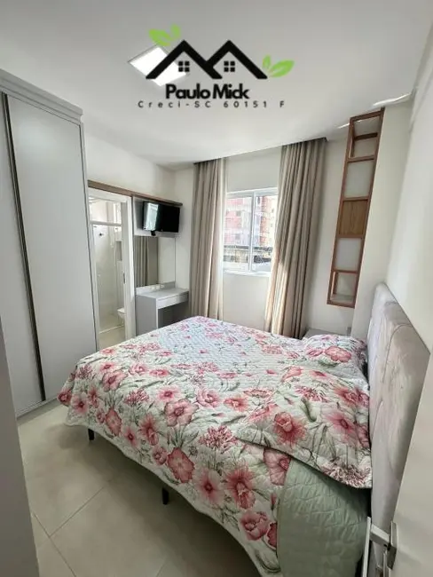 Foto 7 de Apartamento com 3 quartos à venda, 141m2 em Meia Praia, Itapema - SC