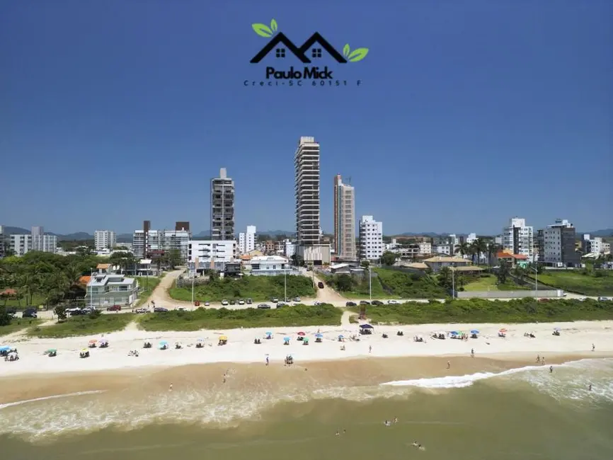 Foto 12 de Apartamento à venda em Balneario Picarras - SC