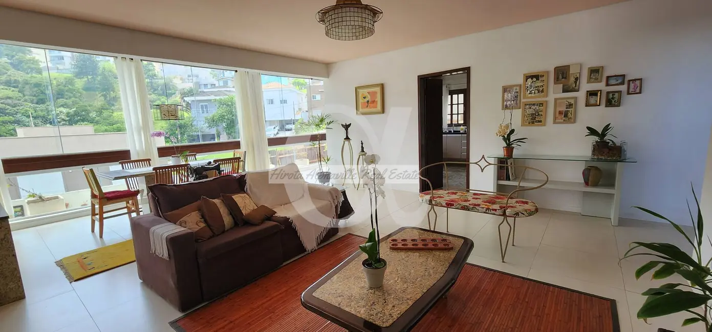 Casa com 5 quartos à venda, 330m2 em Alphaville, Santana De Parnaiba - SP - imagem 9 Foto 9 de Casa com 5 quartos à venda, 330m2 em Alphaville, Santana De Parnaiba - SP