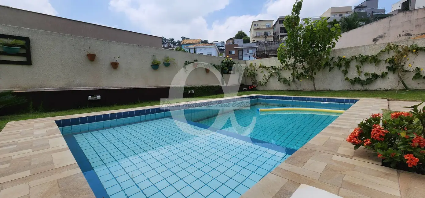 Casa com 5 quartos à venda, 330m2 em Alphaville, Santana De Parnaiba - SP - imagem 3 Foto 3 de Casa com 5 quartos à venda, 330m2 em Alphaville, Santana De Parnaiba - SP