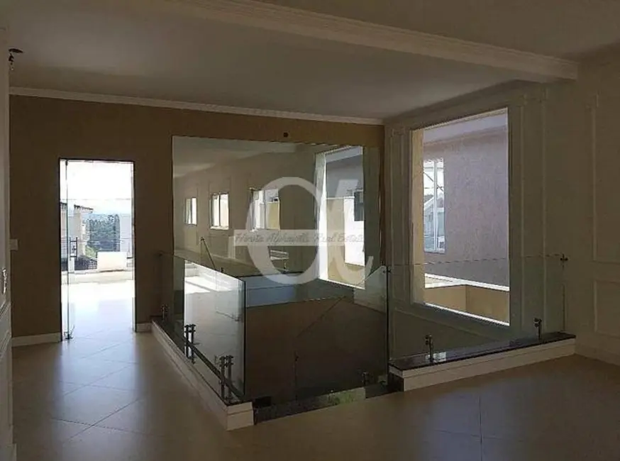 Casa com 3 quartos à venda, 275m2 em Alphaville, Santana De Parnaiba - SP - imagem 5 Foto 5 de Casa com 3 quartos à venda, 275m2 em Alphaville, Santana De Parnaiba - SP