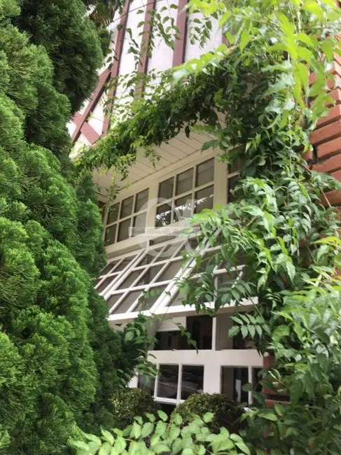 Casa com 4 quartos à venda, 380m2 em Alphaville, Santana De Parnaiba - SP - imagem 4 Foto 4 de Casa com 4 quartos à venda, 380m2 em Alphaville, Santana De Parnaiba - SP