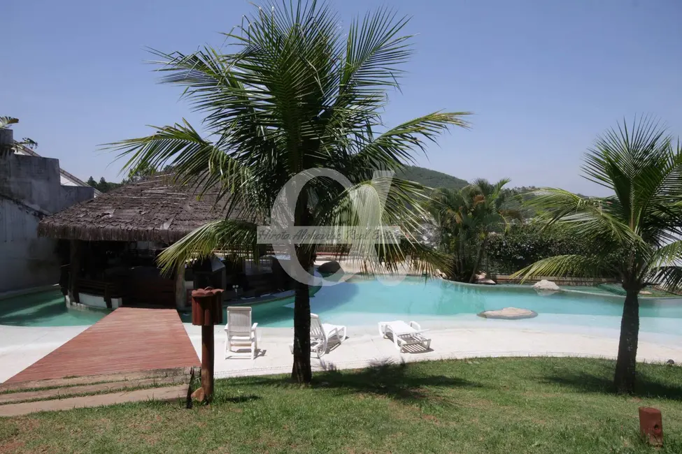 Casa com 7 quartos à venda, 1600m2 em Alphaville, Santana De Parnaiba - SP - imagem 3 Foto 3 de Casa com 7 quartos à venda, 1600m2 em Alphaville, Santana De Parnaiba - SP