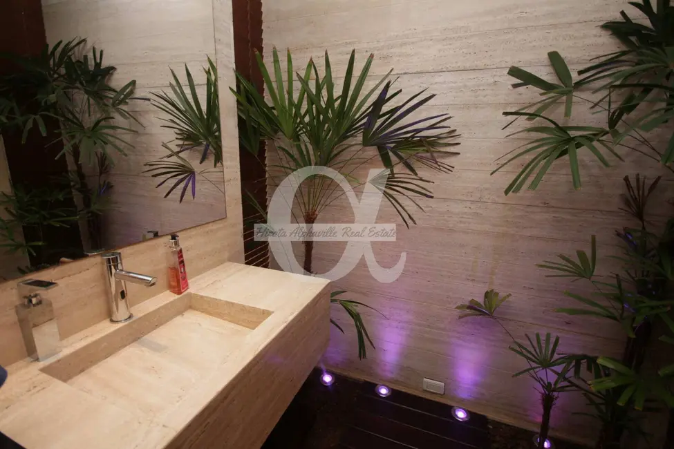 Casa com 7 quartos à venda, 1600m2 em Alphaville, Santana De Parnaiba - SP - imagem 8 Foto 8 de Casa com 7 quartos à venda, 1600m2 em Alphaville, Santana De Parnaiba - SP