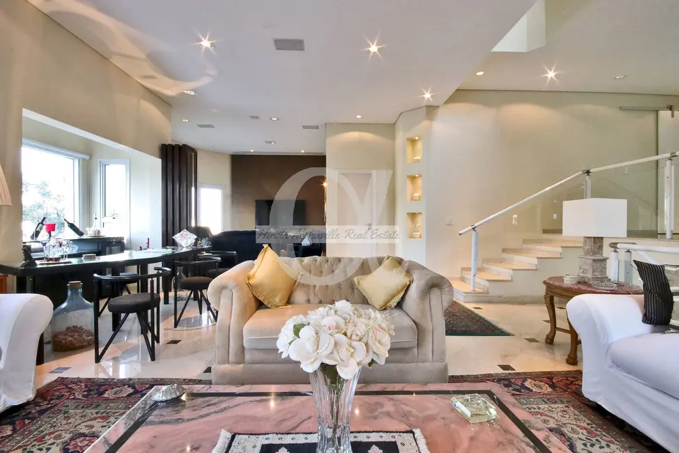 Casa com 5 quartos à venda, 450m2 em Tamboré, Santana De Parnaiba - SP - imagem 7 Foto 7 de Casa com 5 quartos à venda, 450m2 em Tamboré, Santana De Parnaiba - SP