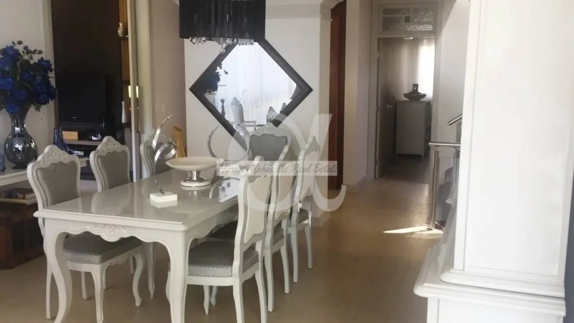 Foto 6 de Casa com 4 quartos à venda, 460m2 em Barueri - SP