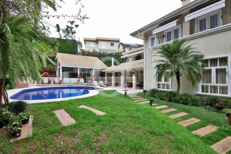 Casa com 5 quartos à venda, 597m2 em Alphaville, Santana De Parnaiba - SP - imagem 6 Foto 6 de Casa com 5 quartos à venda, 597m2 em Alphaville, Santana De Parnaiba - SP