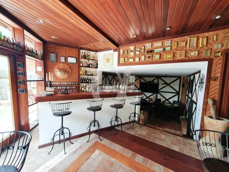 Casa com 4 quartos à venda, 500m2 em Alphaville, Santana De Parnaiba - SP - imagem 5 Foto 5 de Casa com 4 quartos à venda, 500m2 em Alphaville, Santana De Parnaiba - SP