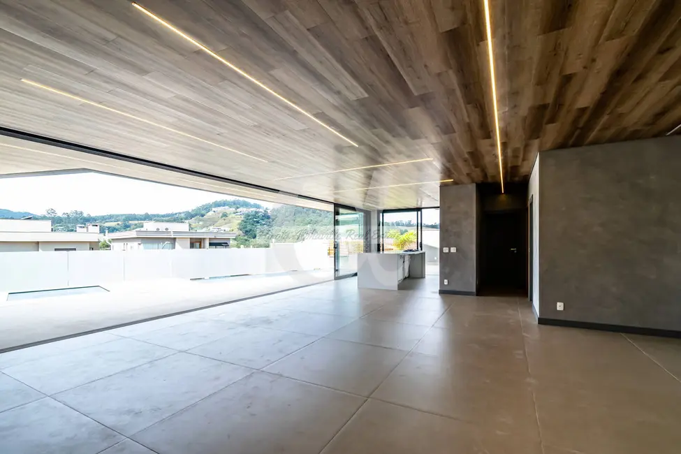 Casa com 4 quartos à venda, 563m2 em Tamboré, Santana De Parnaiba - SP - imagem 7 Foto 7 de Casa com 4 quartos à venda, 563m2 em Tamboré, Santana De Parnaiba - SP