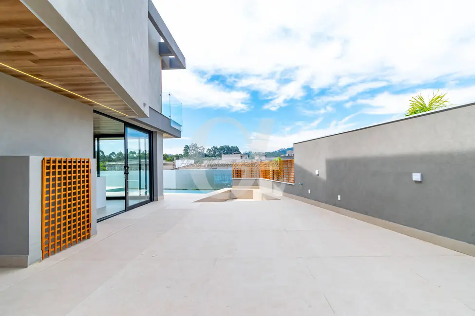 Casa com 4 quartos à venda, 563m2 em Tamboré, Santana De Parnaiba - SP - imagem 5 Foto 5 de Casa com 4 quartos à venda, 563m2 em Tamboré, Santana De Parnaiba - SP