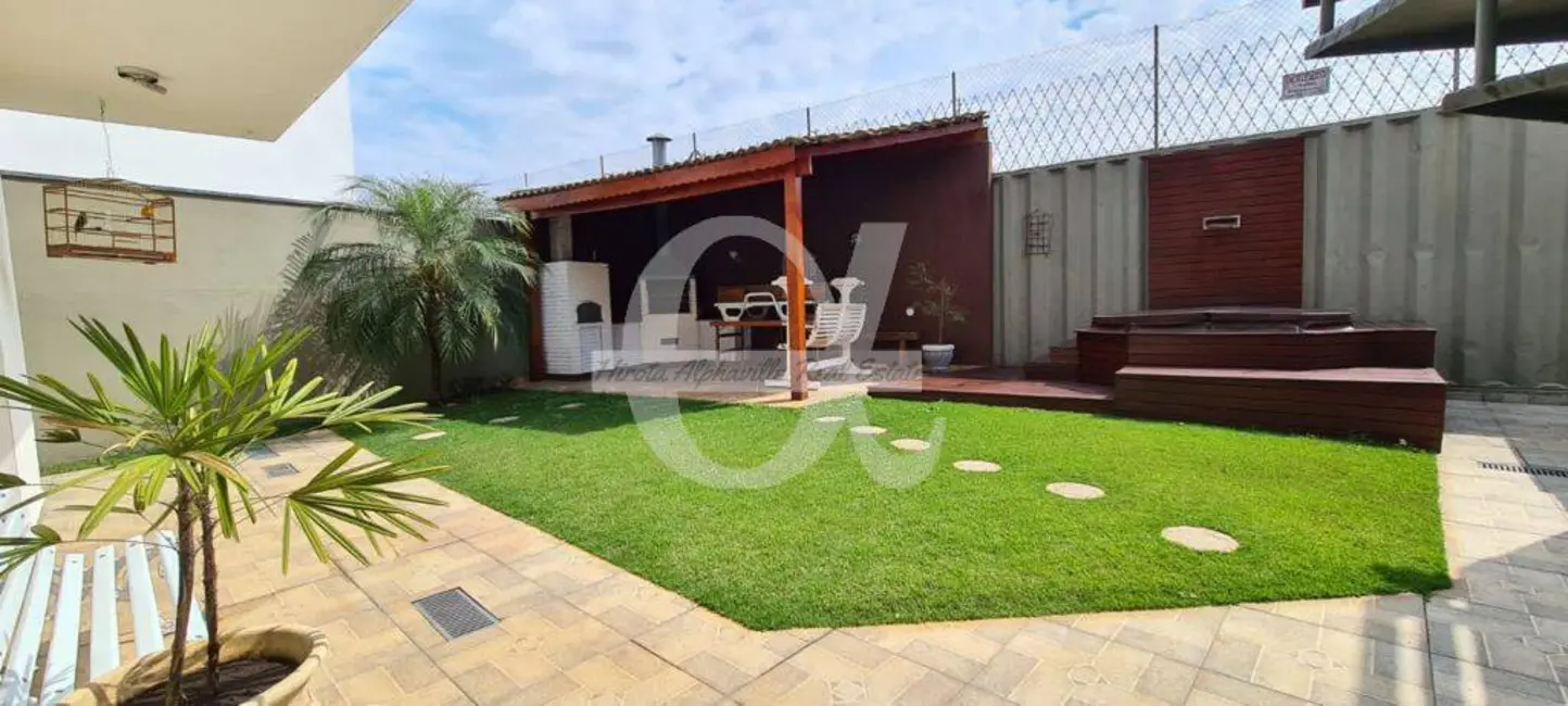 Casa com 4 quartos à venda, 291m2 em Alphaville, Santana De Parnaiba - SP - imagem 2 Foto 2 de Casa com 4 quartos à venda, 291m2 em Alphaville, Santana De Parnaiba - SP