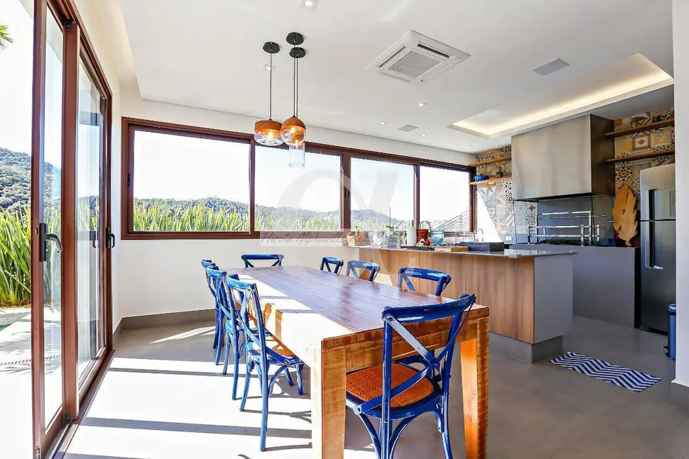 Casa com 4 quartos à venda, 520m2 em Tamboré, Santana De Parnaiba - SP - imagem 6 Foto 6 de Casa com 4 quartos à venda, 520m2 em Tamboré, Santana De Parnaiba - SP