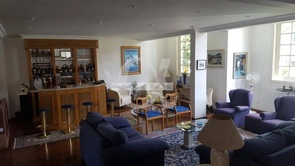 Casa com 4 quartos à venda, 560m2 em Alphaville, Santana De Parnaiba - SP - imagem 8 Foto 8 de Casa com 4 quartos à venda, 560m2 em Alphaville, Santana De Parnaiba - SP