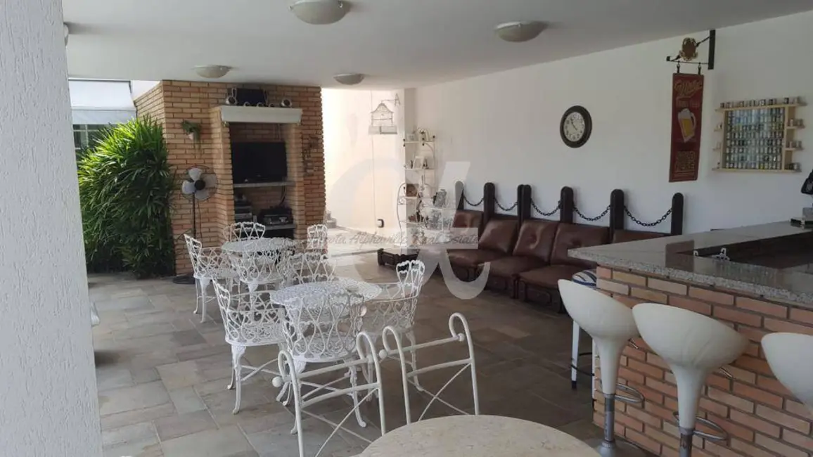 Casa com 4 quartos à venda, 560m2 em Alphaville, Santana De Parnaiba - SP - imagem 3 Foto 3 de Casa com 4 quartos à venda, 560m2 em Alphaville, Santana De Parnaiba - SP