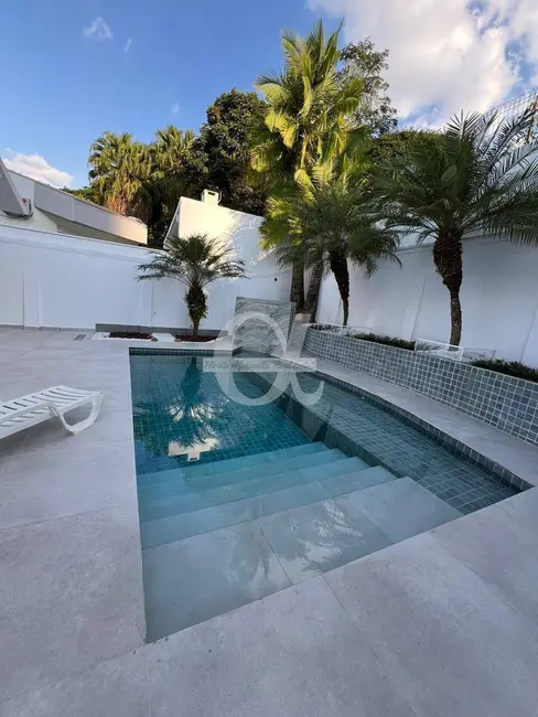 Foto 2 de Casa com 4 quartos à venda, 330m2 em Alphaville Residencial Um, Barueri - SP