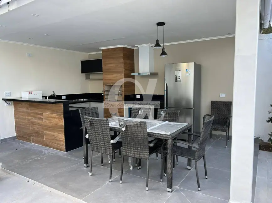 Foto 3 de Casa com 4 quartos à venda, 330m2 em Alphaville Residencial Um, Barueri - SP