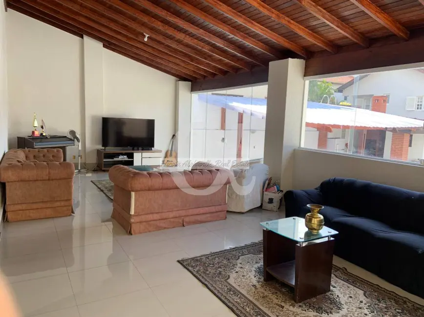 Casa com 4 quartos à venda, 450m2 em Alphaville, Santana De Parnaiba - SP - imagem 5 Foto 5 de Casa com 4 quartos à venda, 450m2 em Alphaville, Santana De Parnaiba - SP