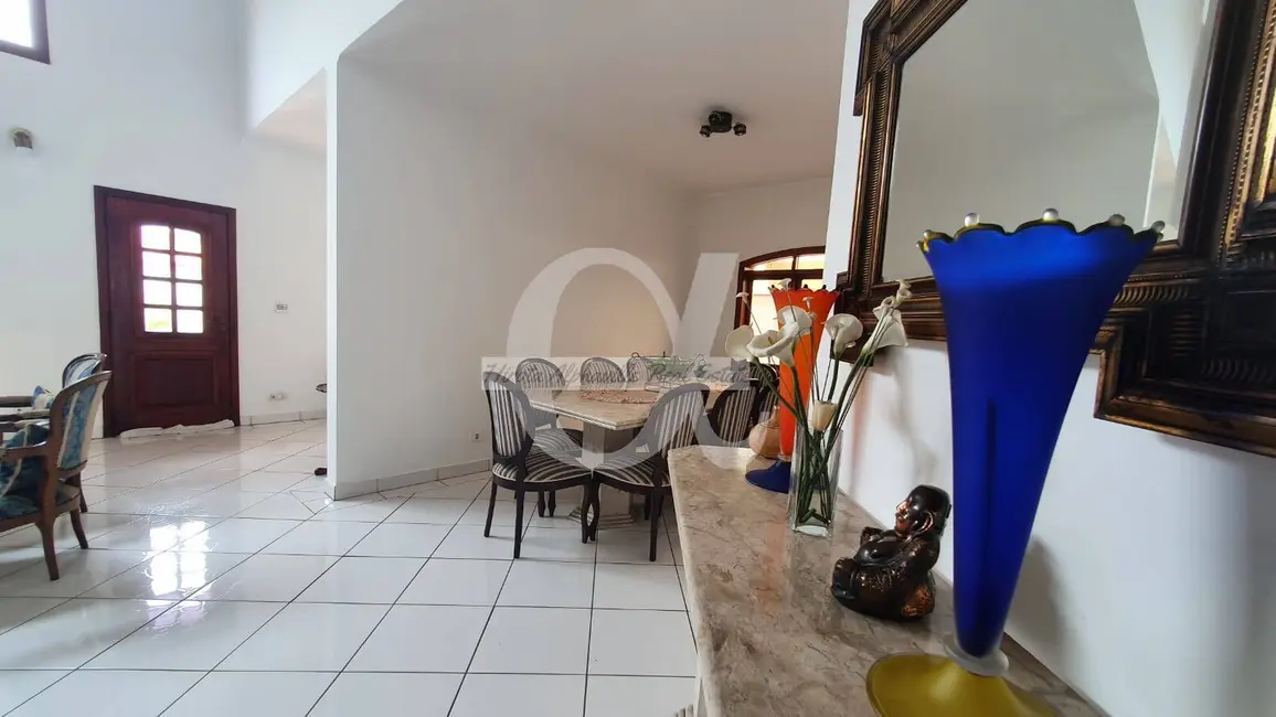 Casa com 4 quartos à venda, 300m2 em Alphaville, Santana De Parnaiba - SP - imagem 7 Foto 7 de Casa com 4 quartos à venda, 300m2 em Alphaville, Santana De Parnaiba - SP