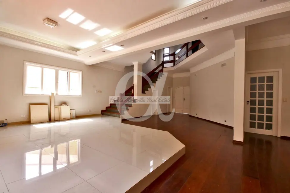 Casa com 4 quartos à venda, 395m2 em Alphaville, Santana De Parnaiba - SP - imagem 3 Foto 3 de Casa com 4 quartos à venda, 395m2 em Alphaville, Santana De Parnaiba - SP