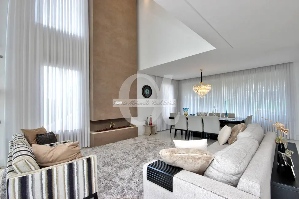 Foto 1 de Casa com 4 quartos à venda, 464m2 em Alphaville, Santana De Parnaiba - SP