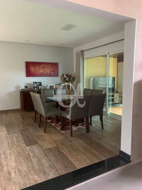 Casa com 4 quartos à venda, 300m2 em Alphaville, Santana De Parnaiba - SP - imagem 6 Foto 6 de Casa com 4 quartos à venda, 300m2 em Alphaville, Santana De Parnaiba - SP