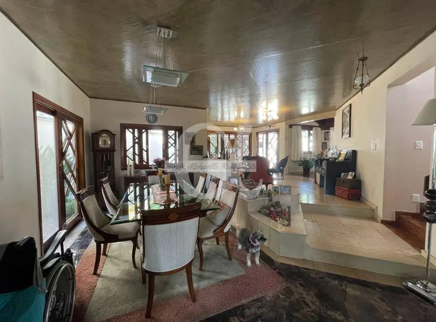 Casa com 4 quartos à venda, 380m2 em Alphaville, Santana De Parnaiba - SP - imagem 4 Foto 4 de Casa com 4 quartos à venda, 380m2 em Alphaville, Santana De Parnaiba - SP