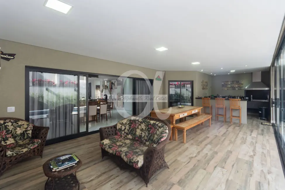 Casa com 5 quartos à venda, 530m2 em Alphaville, Santana De Parnaiba - SP - imagem 7 Foto 7 de Casa com 5 quartos à venda, 530m2 em Alphaville, Santana De Parnaiba - SP