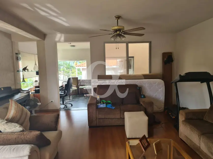 Foto 4 de Casa com 4 quartos à venda, 500m2 em Barueri - SP