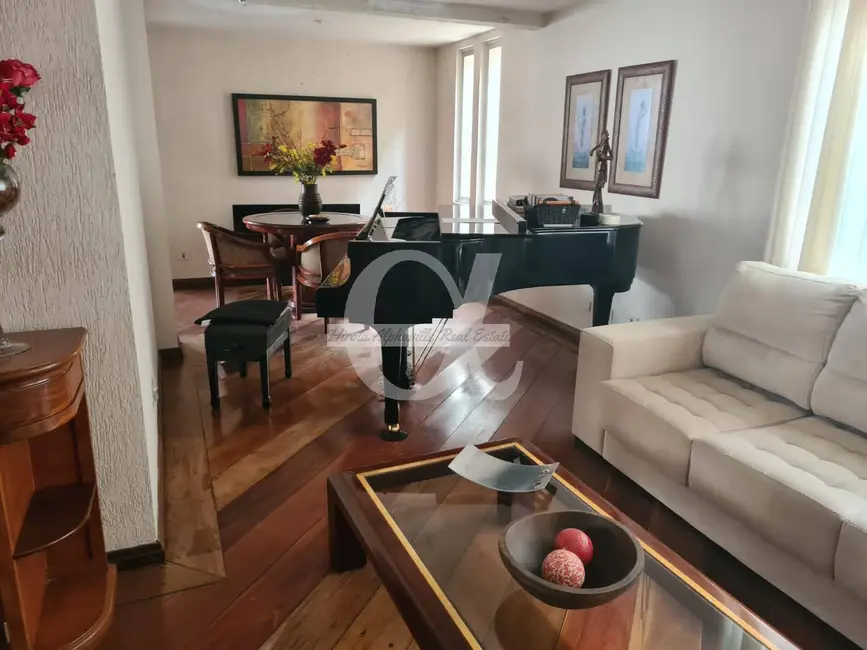 Foto 1 de Casa com 4 quartos à venda, 500m2 em Barueri - SP