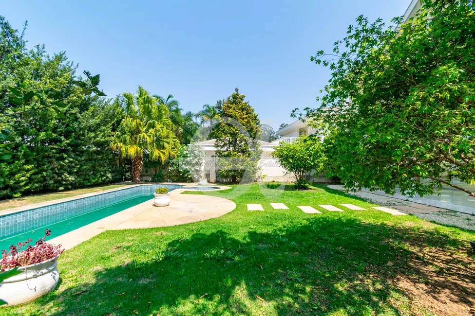 Casa com 4 quartos para alugar, 832m2 em Tamboré, Santana De Parnaiba - SP - imagem 6 Foto 6 de Casa com 4 quartos para alugar, 832m2 em Tamboré, Santana De Parnaiba - SP