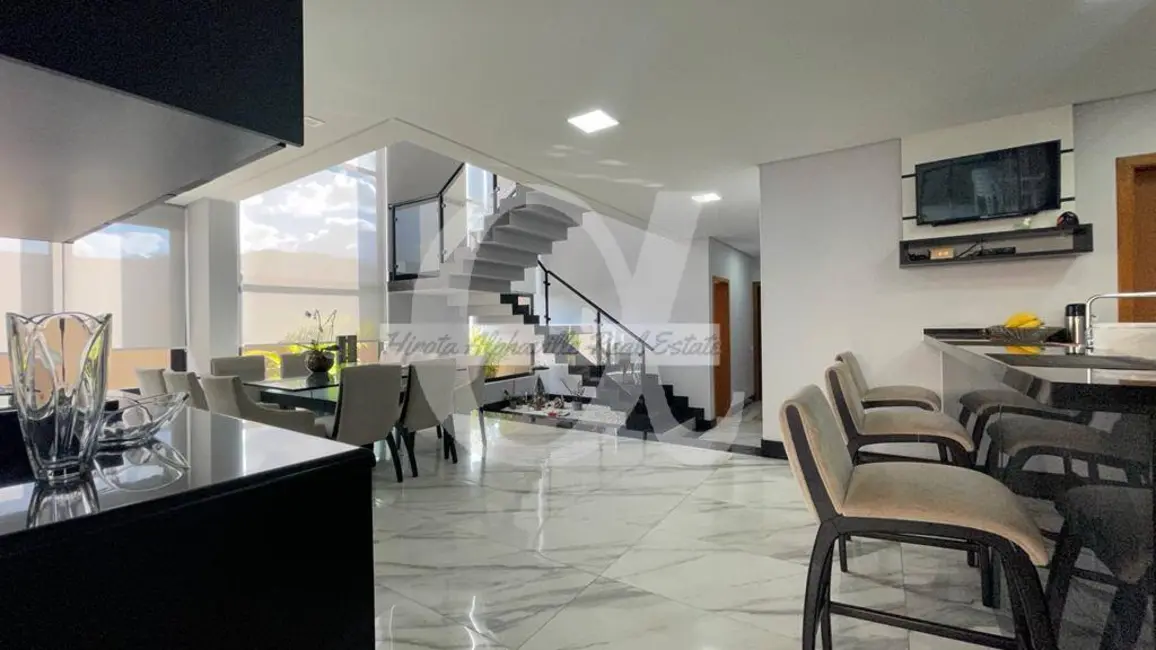 Foto 8 de Casa com 4 quartos à venda, 440m2 em Cidade Tamboré, Santana De Parnaiba - SP