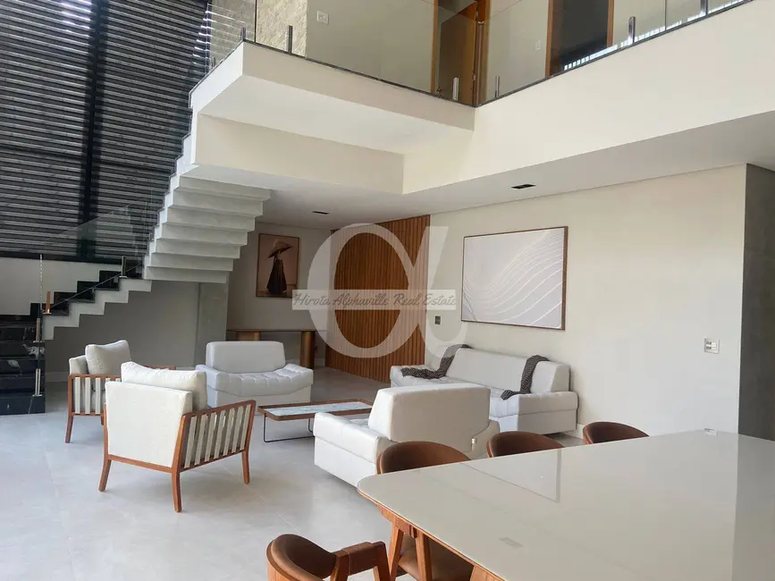 Casa com 4 quartos à venda, 630m2 em Alphaville, Santana De Parnaiba - SP - imagem 2 Foto 2 de Casa com 4 quartos à venda, 630m2 em Alphaville, Santana De Parnaiba - SP