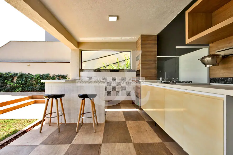 Casa com 5 quartos à venda, 500m2 em Tamboré, Santana De Parnaiba - SP - imagem 5 Foto 5 de Casa com 5 quartos à venda, 500m2 em Tamboré, Santana De Parnaiba - SP